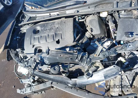 2018 Toyota Corolla Le из США, поврежденный, VIN 5YFBURHE7JP830404